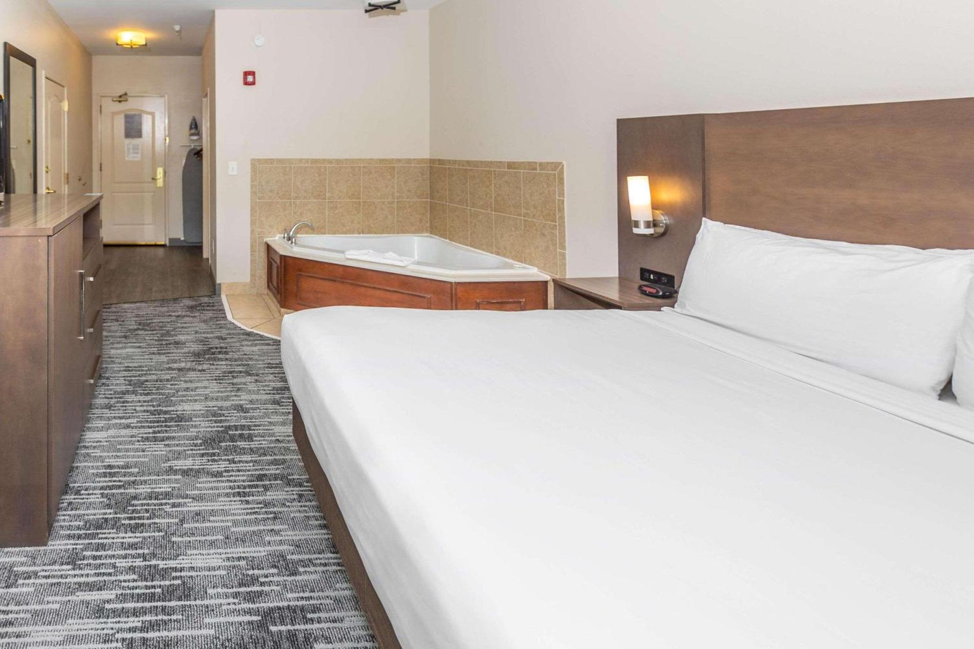 Country Inn & Suites By Radisson, Smyrna - Atlanta Northwest Смирна Екстер'єр фото