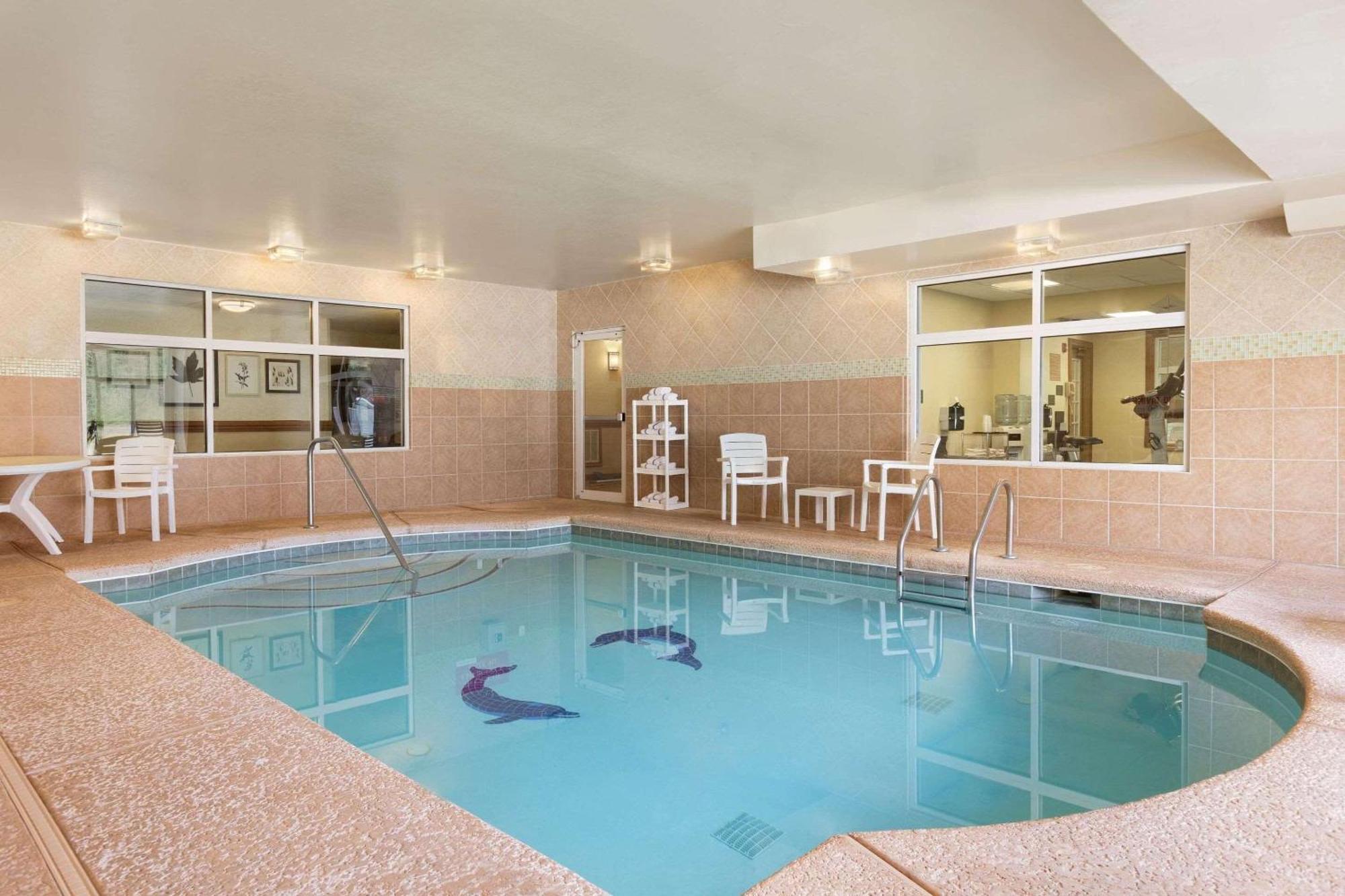 Country Inn & Suites By Radisson, Smyrna - Atlanta Northwest Смирна Екстер'єр фото